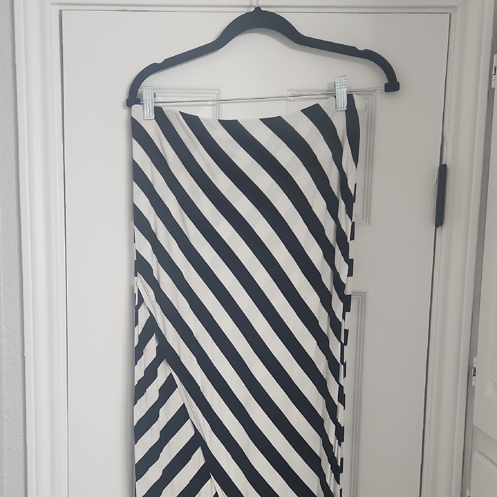 love, Fire Asymmetrical Black and White Striped Skirt